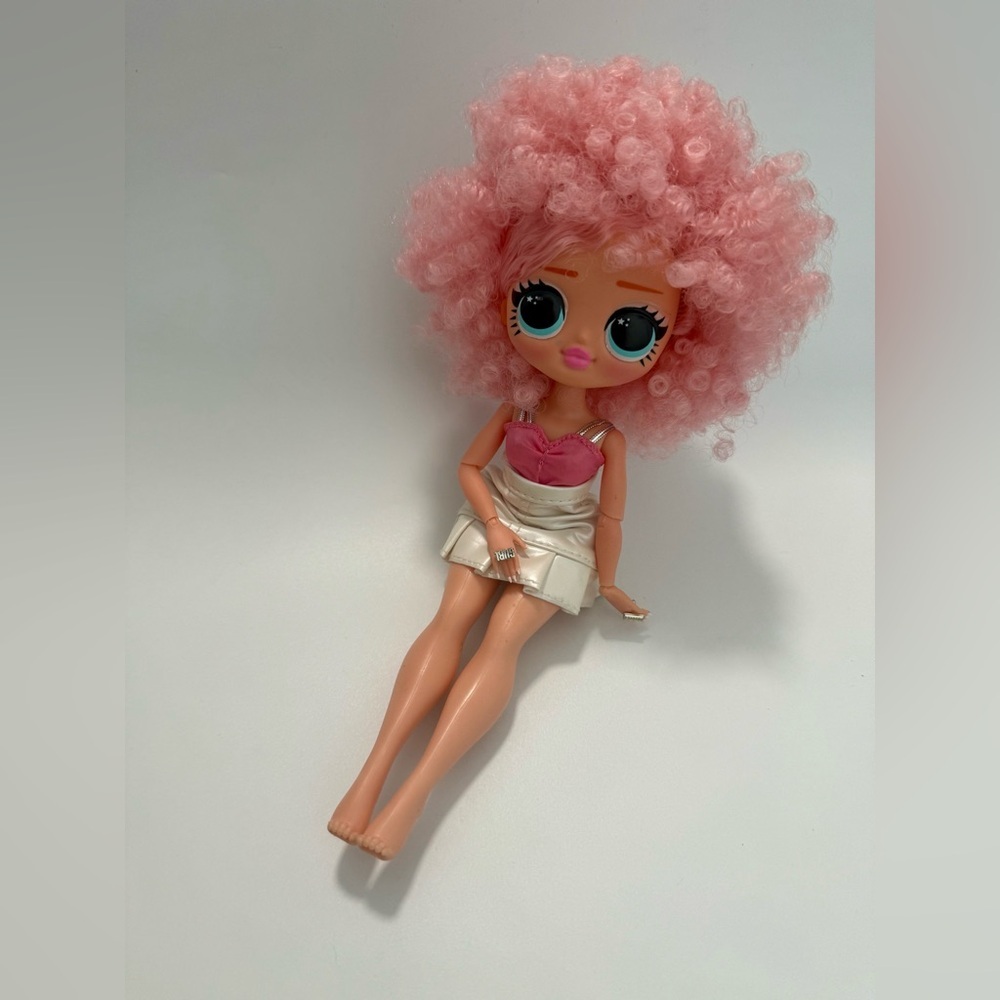 OMG! Miss Celebration Present Surprise Fashion Doll